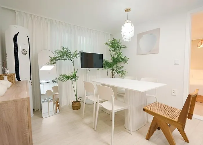 Apartment New Allure - Mapo Stn 10min Hongdae Stn 20min #massage Chair #netflix #purifier V *