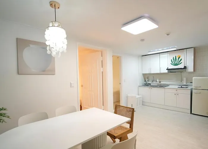 Apartment New Allure - Mapo Stn 10min Hongdae Stn 20min #massage Chair #netflix #purifier V Seoul